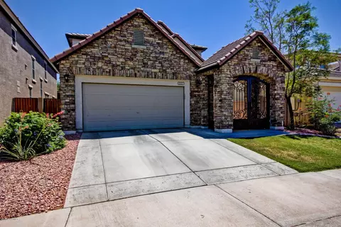 2327 E Grenadine Rd, Phoenix, AZ 85040 photo 1