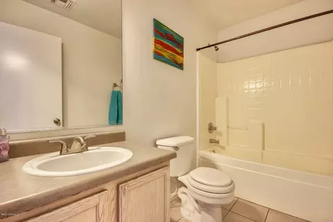 8542 E Desert Ln, Mesa, AZ 85209 photo 17