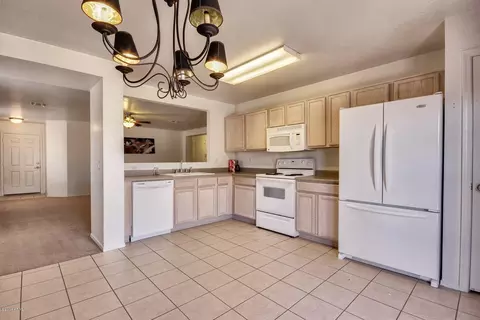 8542 E Desert Ln, Mesa, AZ 85209 photo 7