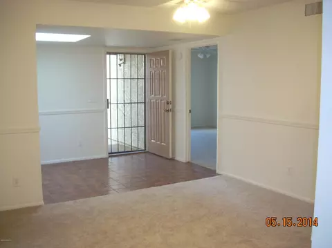 2542 E Wagoner Rd, Phoenix, AZ 85032 photo 4