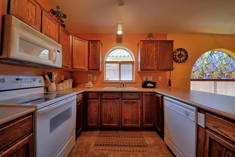 9426 E Plana Ave, Mesa, AZ 85212 photo 4