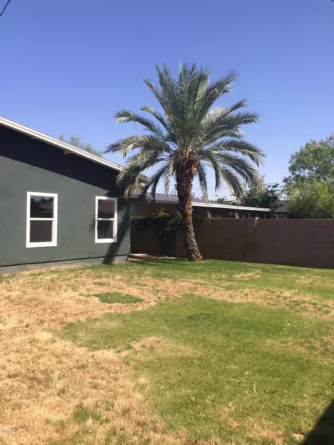 2324 N Mitchell St, Phoenix, AZ 85006 photo 12