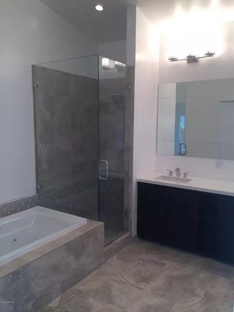 2324 N Mitchell St, Phoenix, AZ 85006 photo 9
