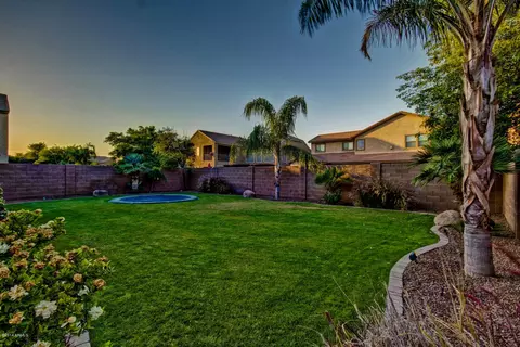 3932 E Parkview Dr, Gilbert, AZ 85295 photo 6