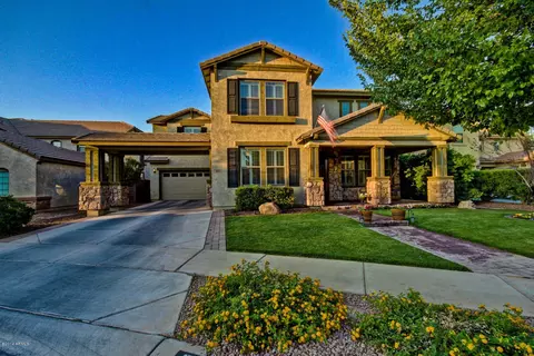 3932 E Parkview Dr, Gilbert, AZ 85295 photo 2