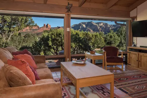 235 E Ridge Rd, Sedona, AZ 86336 photo 3