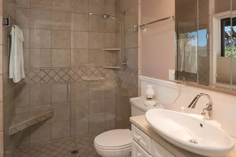 235 E Ridge Rd, Sedona, AZ 86336 photo 12