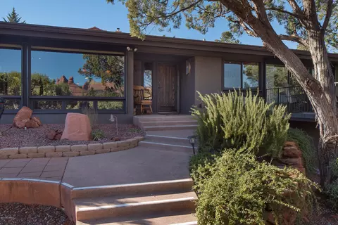 235 E Ridge Rd, Sedona, AZ 86336 photo 2