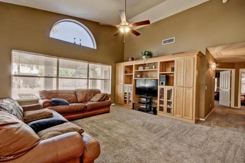 311 S Cobblestone Dr, Gilbert, AZ 85296 photo 9