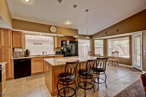 311 S Cobblestone Dr, Gilbert, AZ 85296 photo 12