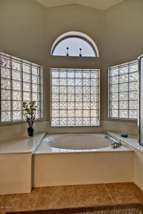 311 S Cobblestone Dr, Gilbert, AZ 85296 photo 22