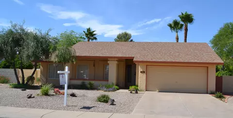 4726 E Redfield Rd, Phoenix, AZ 85032 photo 1