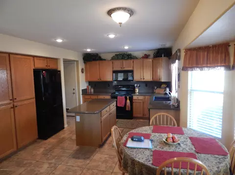 3798 Encinas Ave, Gilbert, AZ 85234 photo 8