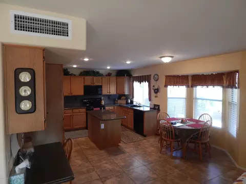 3798 Encinas Ave, Gilbert, AZ 85234 photo 7