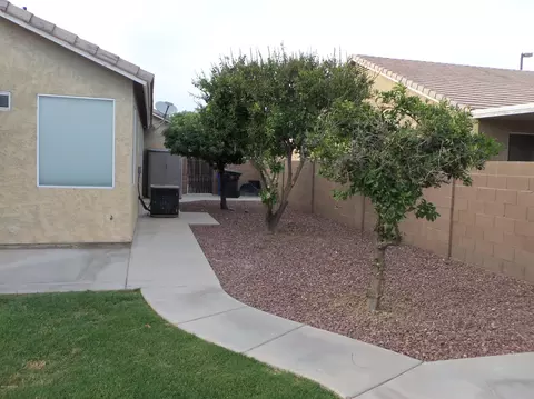 109 E Gail Dr, Gilbert, AZ 85296 photo 9