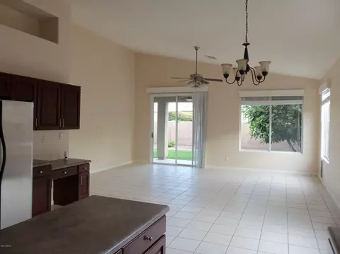 109 E Gail Dr, Gilbert, AZ 85296 photo 4