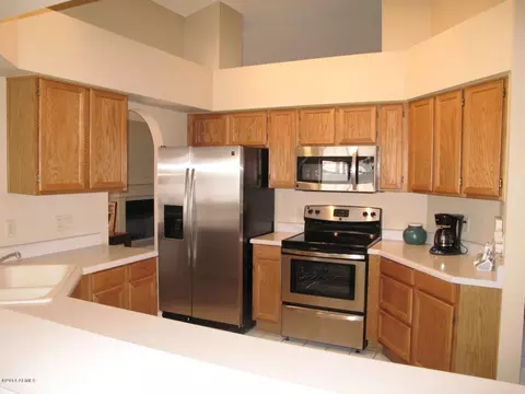 5830 E Fox Cir, Mesa, AZ 85205 photo 9