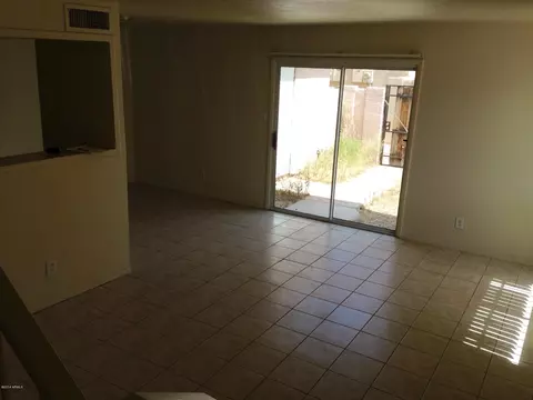 4632 E Southgate Ave, Phoenix, AZ 85040 photo 4