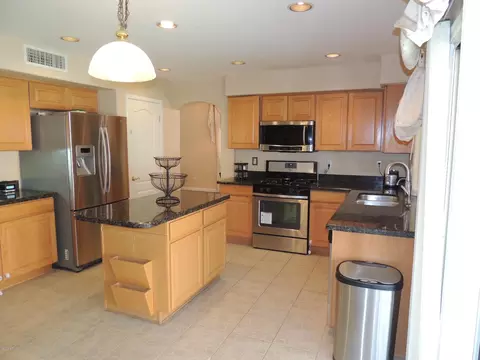 14210 S 44th St, Phoenix, AZ 85044 photo 8