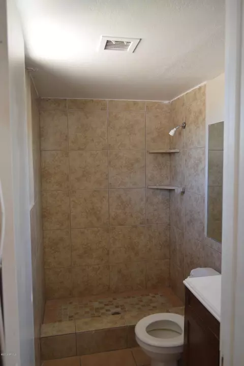 3121 N 79th Ave, Phoenix, AZ 85033 photo 5