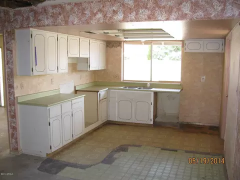 2109 W Eugie Ave, Phoenix, AZ 85029 photo 11