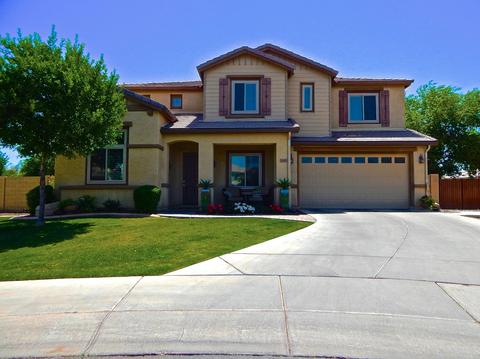 1543 E Bluebird Ct, Gilbert, AZ 85297 photo 1