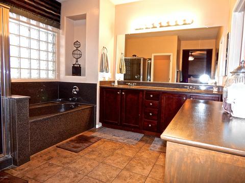 1543 E Bluebird Ct, Gilbert, AZ 85297 photo 41