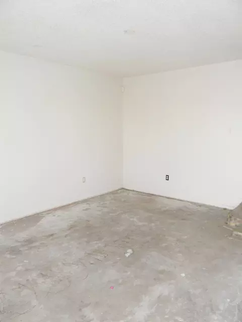 6408 W Thomas Rd, Phoenix, AZ 85033 photo 3