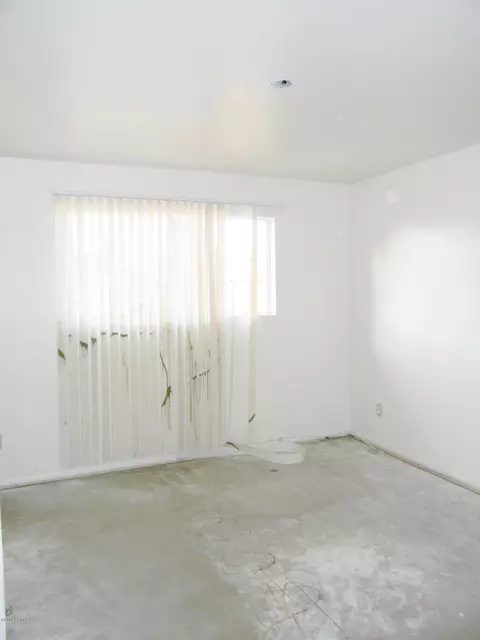 6408 W Thomas Rd, Phoenix, AZ 85033 photo 9