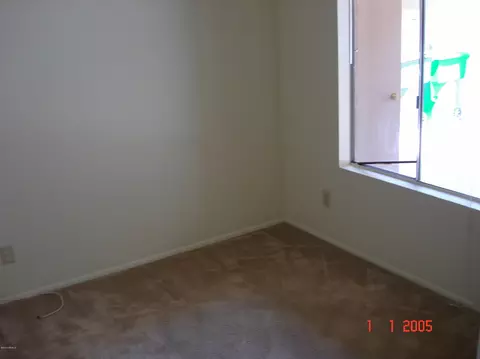 4339 E Vaughn Dr, Phoenix, AZ 85044 photo 10