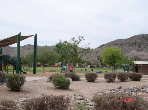 4339 E Vaughn Dr, Phoenix, AZ 85044 photo 18