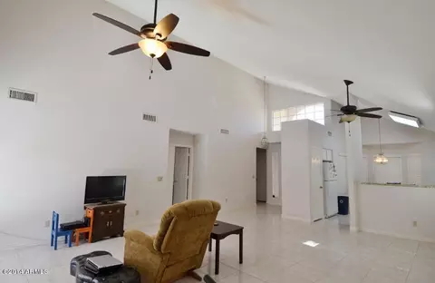 3237 E Hiddenview Dr, Phoenix, AZ 85048 photo 5