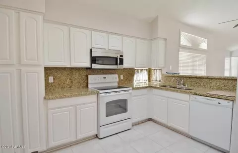 3237 E Hiddenview Dr, Phoenix, AZ 85048 photo 11