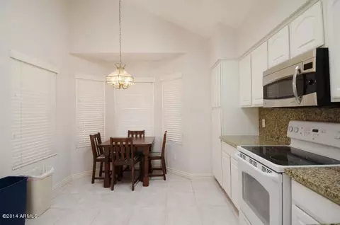 3237 E Hiddenview Dr, Phoenix, AZ 85048 photo 9