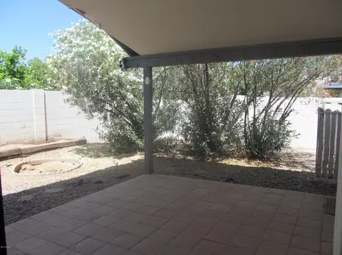 1420 E Rosemonte Dr, Phoenix, AZ 85024 photo 2