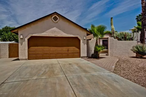 1244 E Wescott Dr, Phoenix, AZ 85024 photo 3