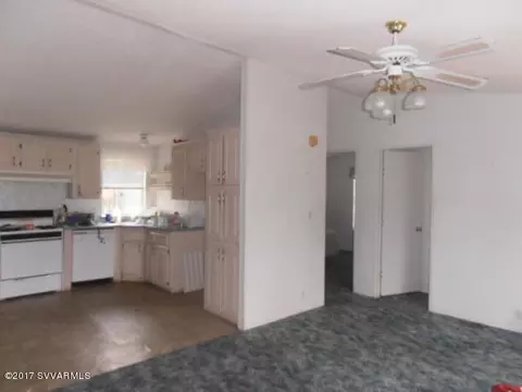 17540 E Bob White Rd, Mayer, AZ 86333 photo 2