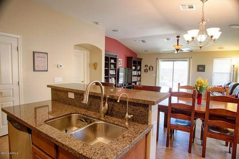 4049 E Los Altos Dr, Gilbert, AZ 85297 photo 5