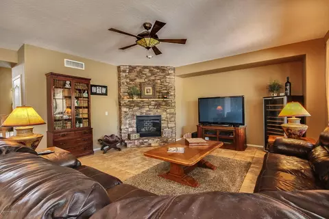 9910 E Monte Ave, Mesa, AZ 85209 photo 17