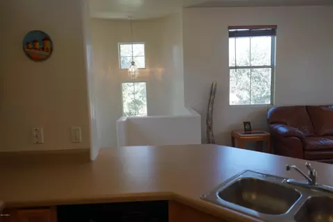 1520 S Roadrunner Dr, Gilbert, AZ 85296 photo 5