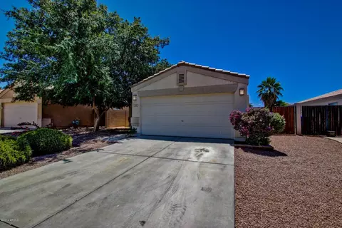 1703 E Amber Ln, Gilbert, AZ 85296 photo 3