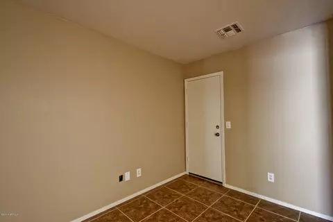 1703 E Amber Ln, Gilbert, AZ 85296 photo 11