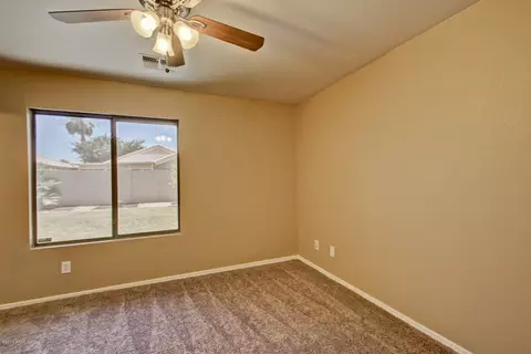 1703 E Amber Ln, Gilbert, AZ 85296 photo 14