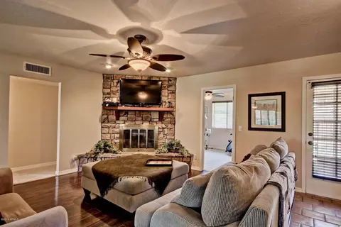 643 E Kael Cir, Mesa, AZ 85203 photo 12