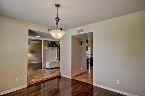643 E Kael Cir, Mesa, AZ 85203 photo 7