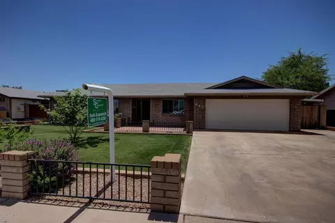 643 E Kael Cir, Mesa, AZ 85203 photo 2