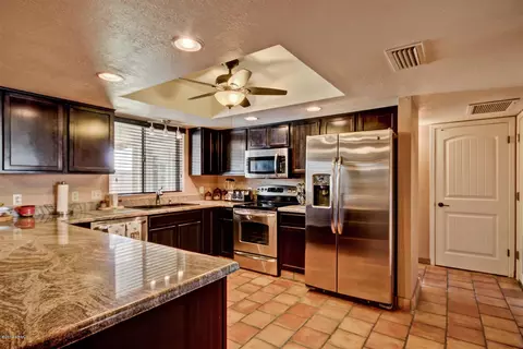 643 E Kael Cir, Mesa, AZ 85203 photo 15
