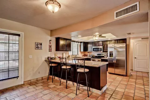 643 E Kael Cir, Mesa, AZ 85203 photo 14