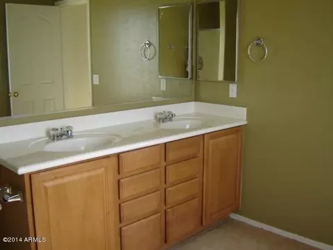 531 E Reflection Pl, Chandler, AZ 85286 photo 12