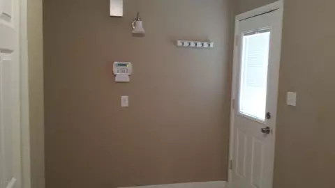 3951 E Becker Ln, Phoenix, AZ 85028 photo 12
